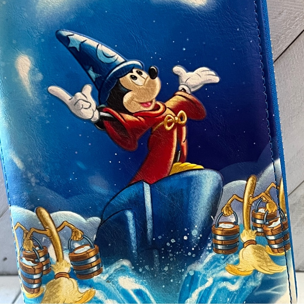 EUC Loungefly Blue Mickey wallet - Picture 6 of 10